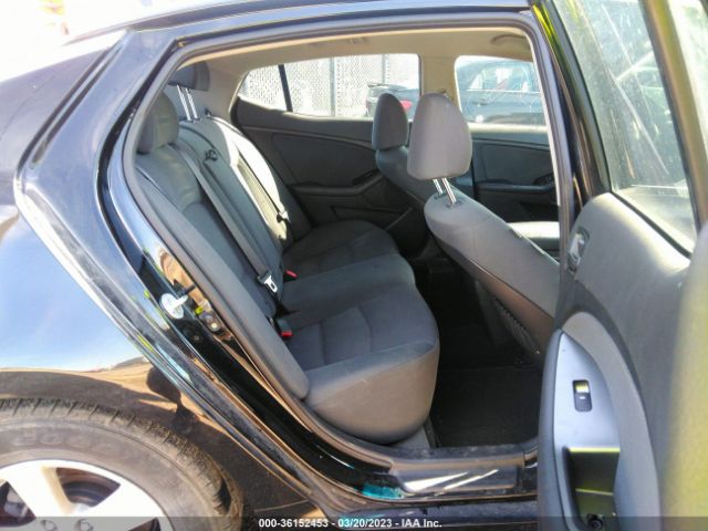 KNAGM4A74F5658709 KIA Optima Lx