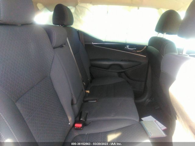 5XYPG4A38JG388343 KIA SORENTO LX