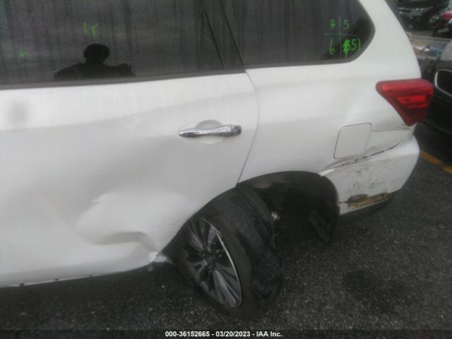 5N1DR2MN7JC669368 Nissan Pathfinder S