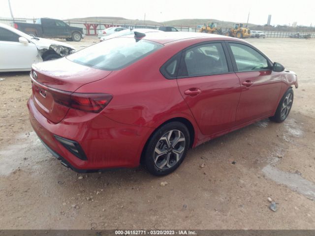 3KPF24AD8KE082955 KIA Forte Lxs