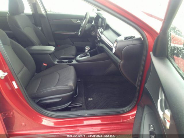 3KPF24AD8KE082955 KIA Forte Lxs