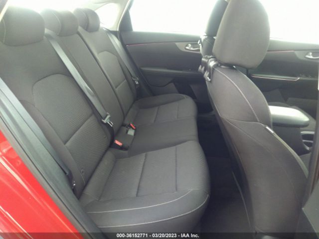 3KPF24AD8KE082955 KIA Forte Lxs