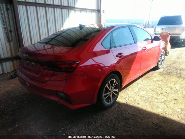 3KPF24AD1NE463745 KIA Forte Lxs