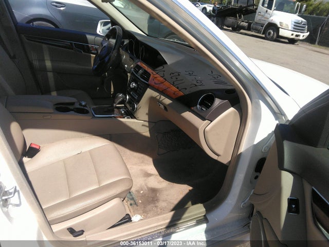 WDDGF4HB6EA965303 Mercedes-Benz C-class C 250