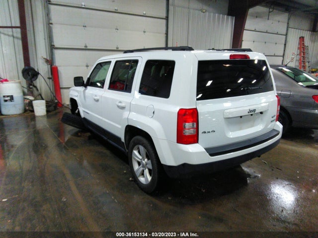 1C4NJRFBXGD692481 Jeep Patriot Latitude