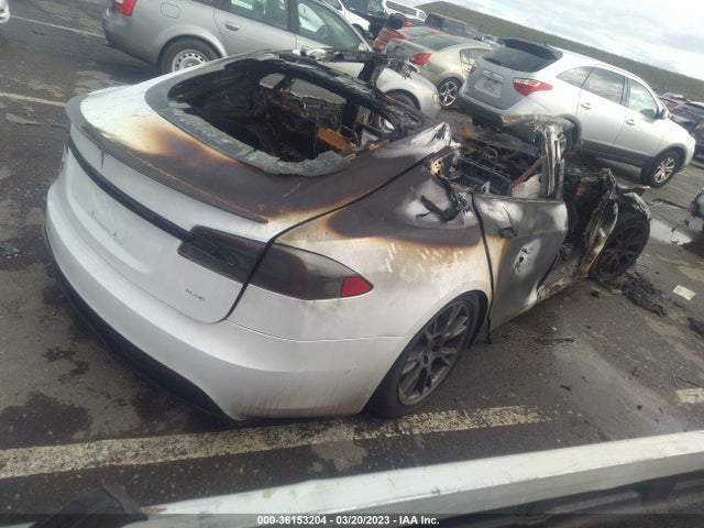 Tesla Model S Plaid 2022 5YJSA1E63NF463056 Image 4