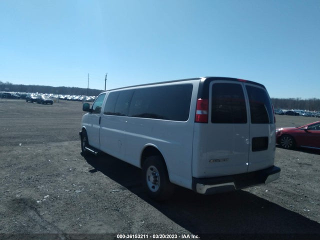 2019 CHEVROLET EXPRESS PASSENGER LT VIN: 1GAZGPFP8K1141971