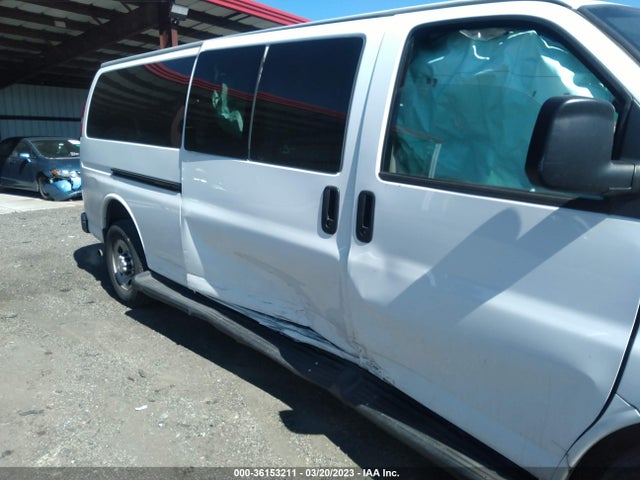 2019 CHEVROLET EXPRESS PASSENGER LT VIN: 1GAZGPFP8K1141971