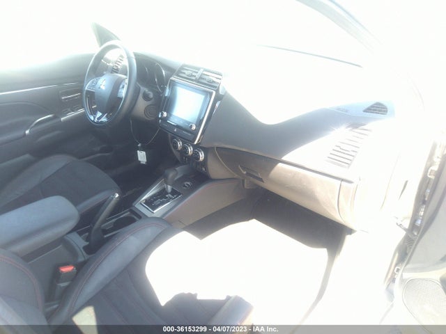 JA4ARUAU1NU008640 Mitsubishi Outlander Sport Es/le/se