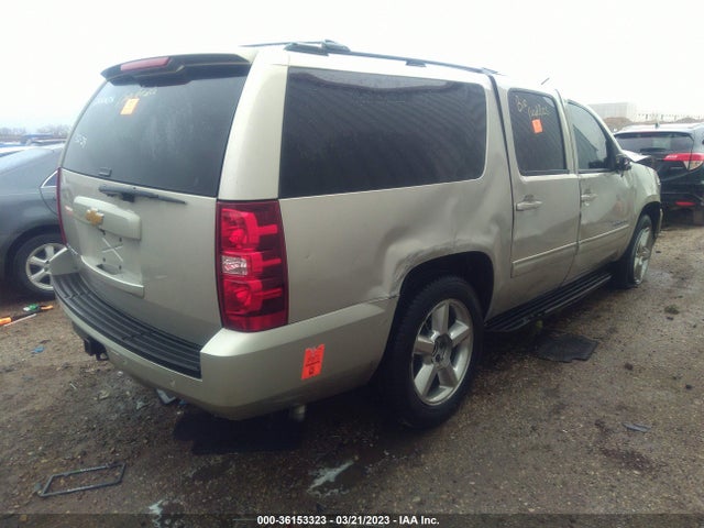 Chevrolet Suburban Lt 2014 1GNSCJE02ER113716 Image 4