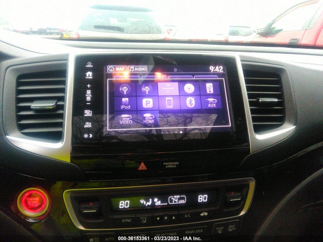 Honda Pilot Touring 2017 5FNYF6H96HB038417 Image 12