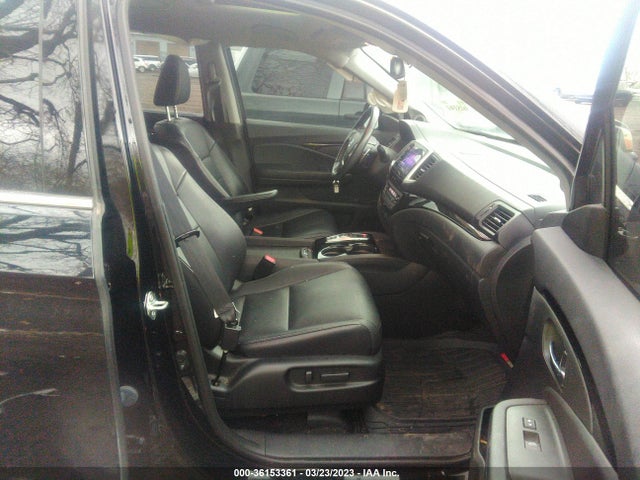 Honda Pilot Touring 2017 5FNYF6H96HB038417 Image 5