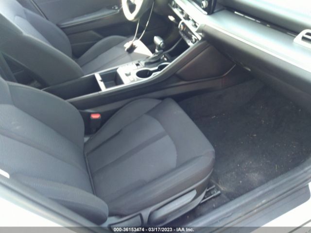 5XXG14J24MG030156 KIA K5 LXS