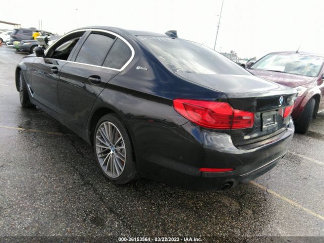 WBAJA9C52KB389855 BMW 5 Series 530e Iperformance