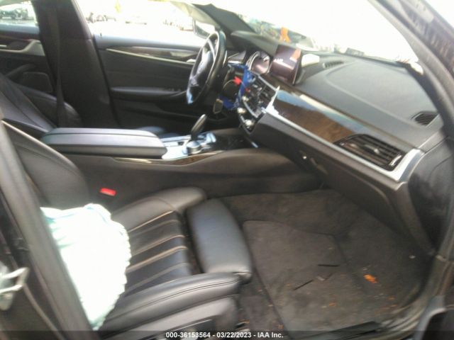 WBAJA9C52KB389855 BMW 5 Series 530e Iperformance