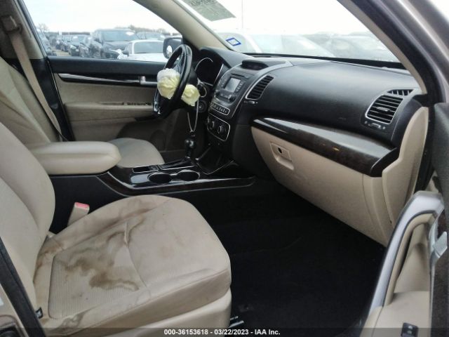 5XYKT4A63EG432240 KIA SORENTO LX