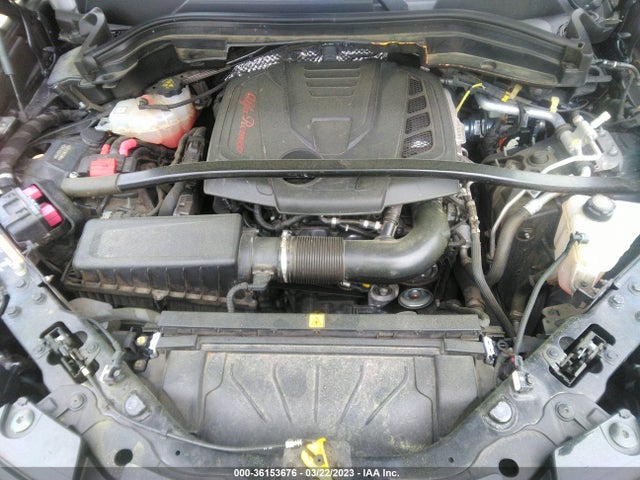 ZASPAKBN6K7C49713 Alfa Romeo STELVIO TI