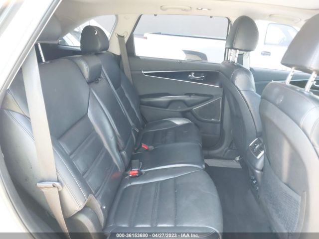 5XYPKDA50KG461240 KIA Sorento Sx V6