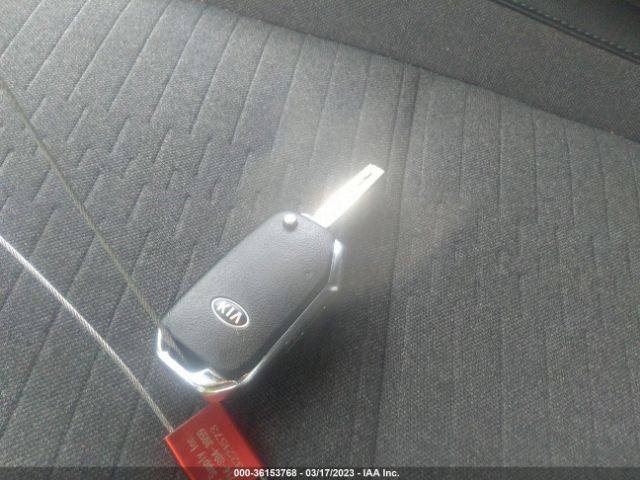 KNDEUCAA2M7117305 KIA SELTOS S