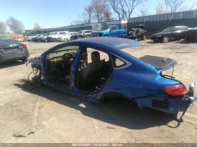 1C3CCCAB9FN618780 Chrysler 200 Limited