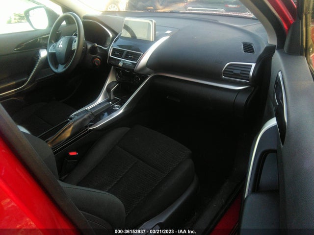 JA4AT4AA4JZ047212 Mitsubishi Eclipse Cross Le
