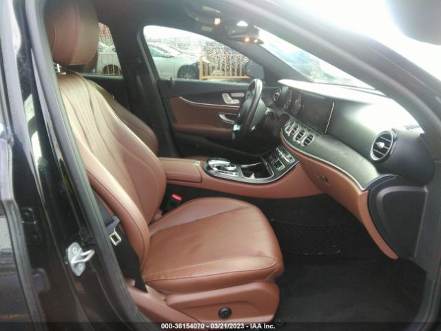 WDDZF4KB6JA378224 Mercedes-Benz E-class E 300