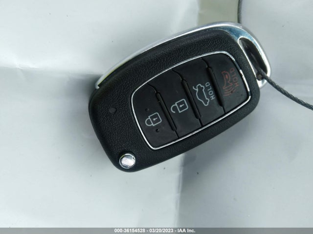 Hyundai SONATA SE 2018 5NPE24AF0JH702138 Image 3
