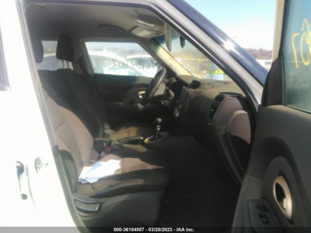 KNDJN2A29H7423227 KIA Soul Base