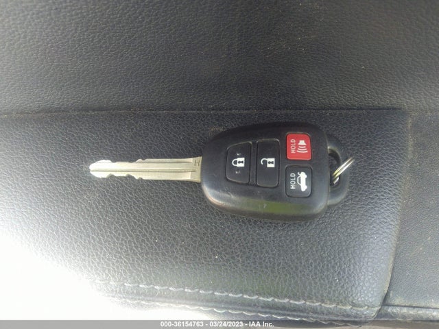 Toyota Corolla L/le/s/s Plus/le Plus 2014 2T1BURHE8EC222963 Image 3
