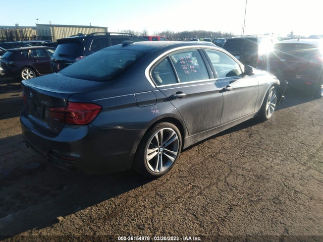 BMW 3 Series 330i Xdrive 2017 WBA8D9G54HNU58942 Image 4