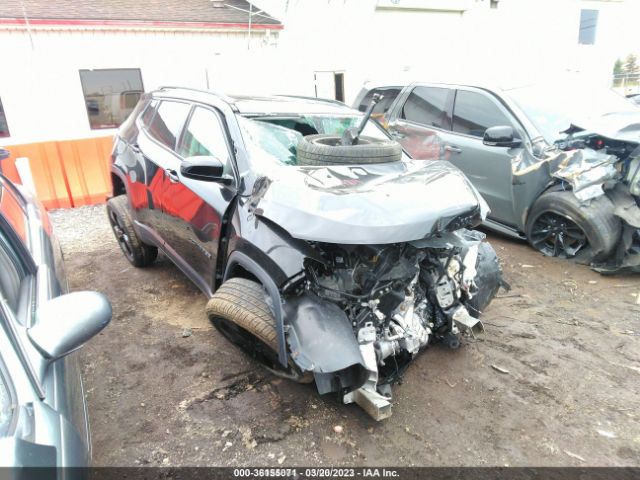 3C4NJDBB8KT600652 Jeep Compass Altitude