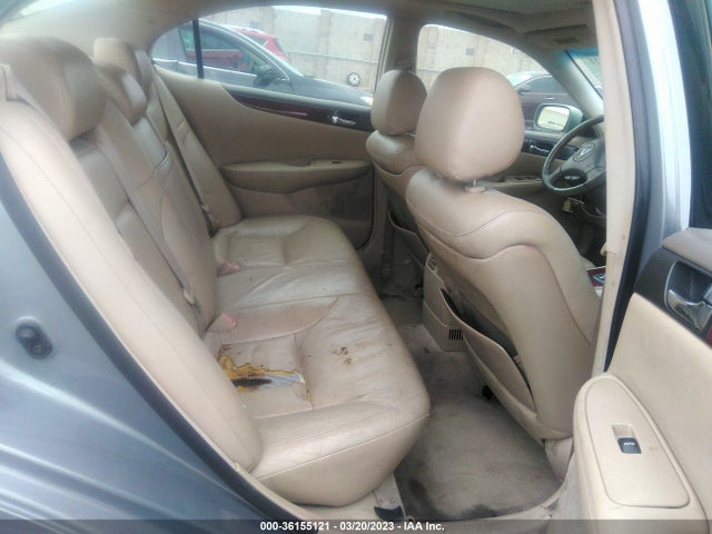 Lexus ES 300 2002 JTHBF30G020065731 Image 9