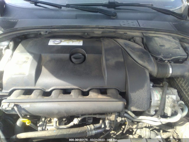 2014 Volvo XC70, VIN: YV4902BZ6E1185846