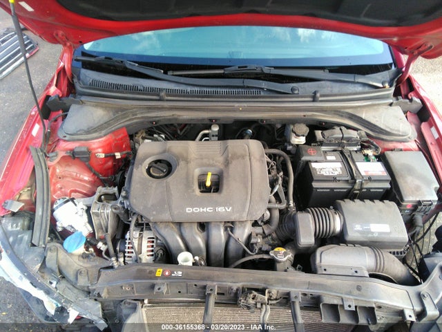 2017 HYUNDAI ELANTRA SE VIN: KMHD84LF8HU064241