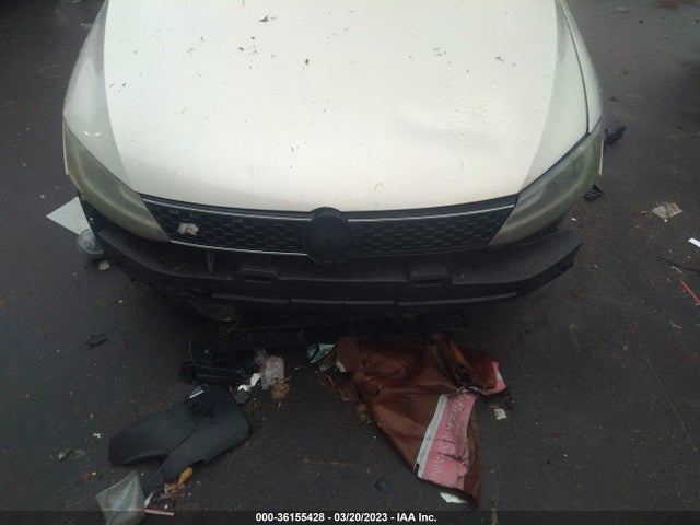 2011 VOLKSWAGEN JETTA SEDAN SE W VIN: 3VWDZ7AJ0BM384608