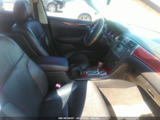 Lexus ES 330 2004 JTHBA30G445011465 Image 5