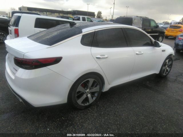 5XXGW4L28GG017090 KIA Optima Sx Turbo