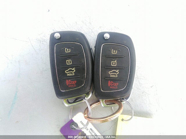 Hyundai SONATA SE 2017 5NPE24AF0HH562070 Image 11