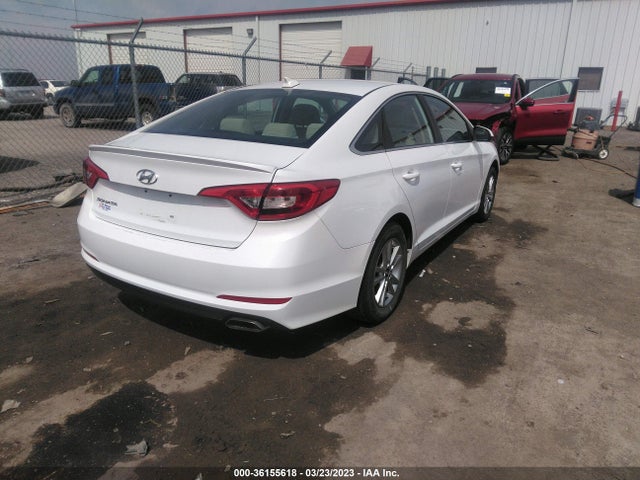 Hyundai SONATA SE 2017 5NPE24AF0HH562070 Image 4