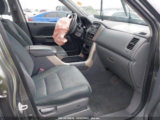 2007 HONDA PILOT LX VIN: 5FNYF18157B014928