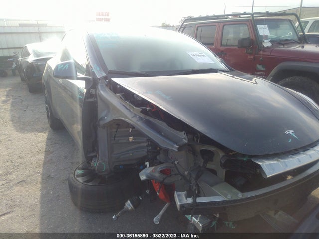 2022 7SAYGDEF9NF505825 main image
