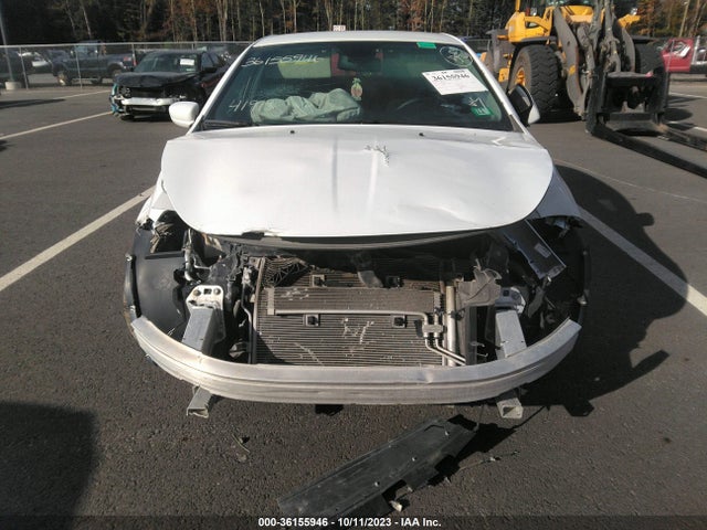 1C3CDFFA6GD822359 Dodge Dart Sxt Sport