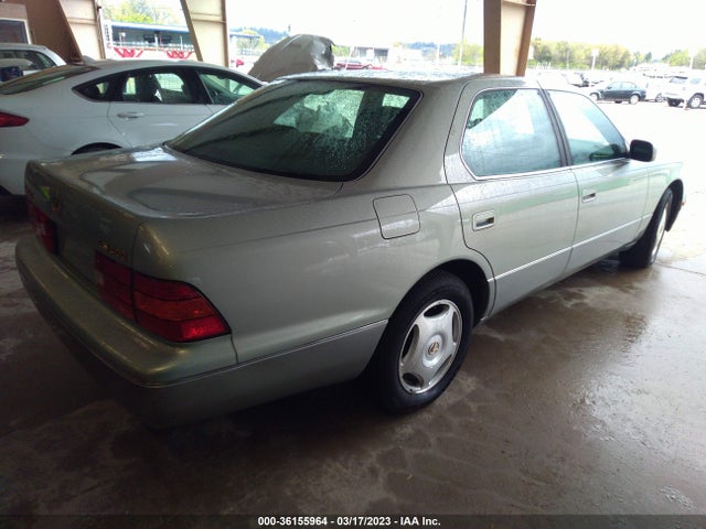 JT8BH28F8X0151828 Lexus LS 400 LUXURY SDN