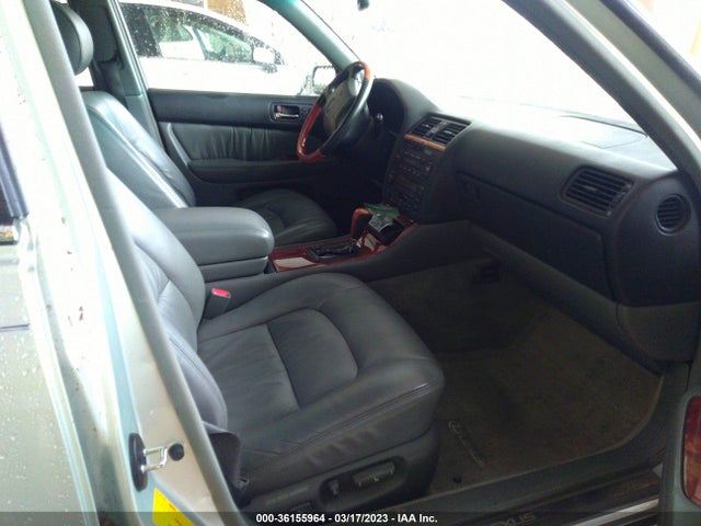 JT8BH28F8X0151828 Lexus LS 400 LUXURY SDN