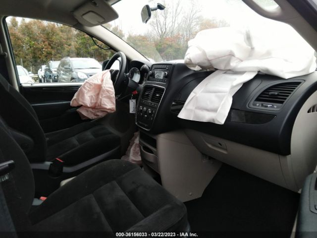 2C4RDGBG3GR182002 Dodge Grand Caravan Se