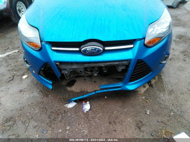 2014 FORD FOCUS TITANIUM VIN: 1FADP3N23EL110755