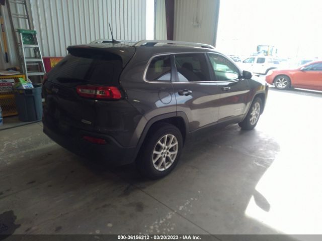 1C4PJMCB8GW375173 Jeep Cherokee Latitude