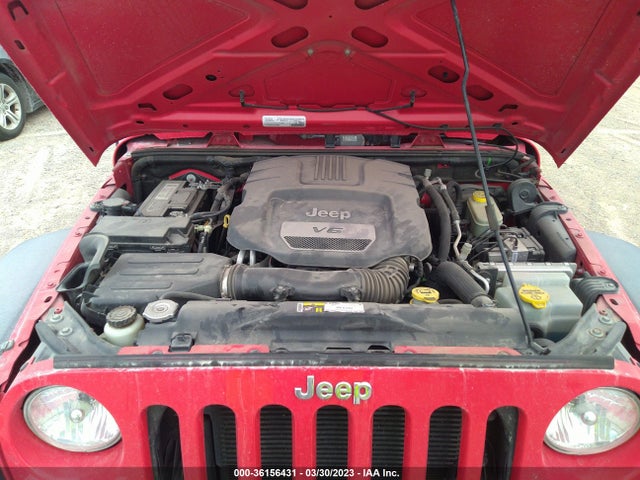 1C4BJWDG6FL717882 Jeep Wrangler Unlimited Sport