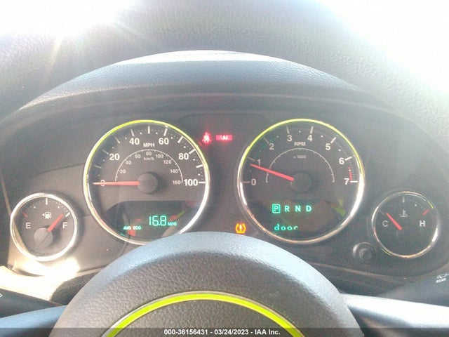 1C4BJWDG6FL717882 Jeep Wrangler Unlimited Sport