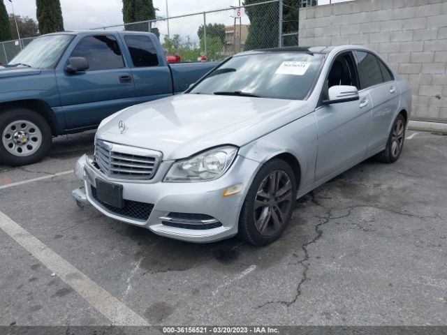 WDDGF8ABXEA932984 Mercedes-Benz C-class C 300